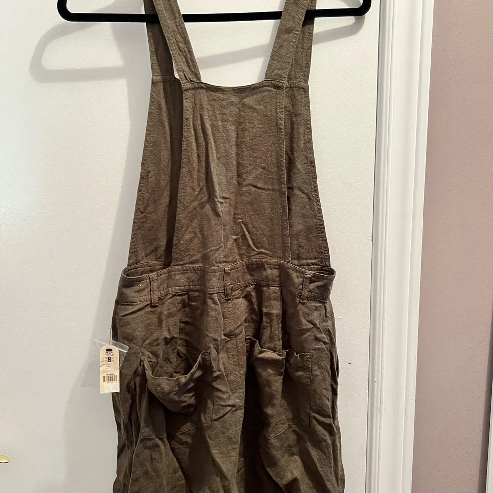 Button-Front Dress - Picture 2 of 2